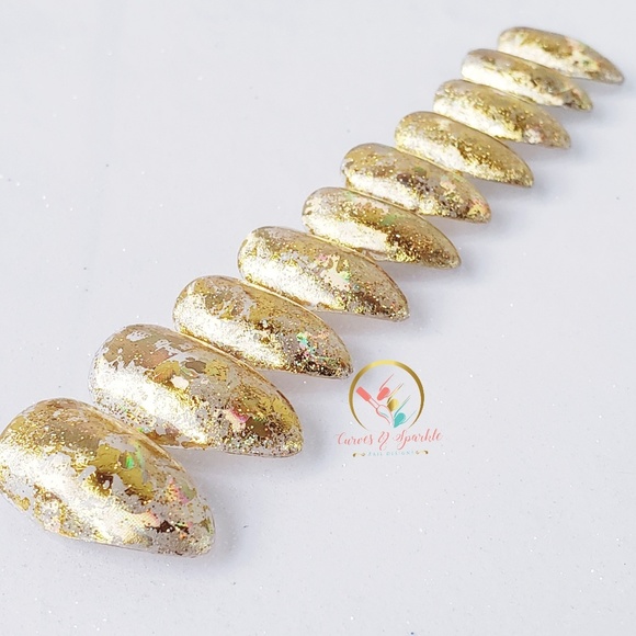 *The Golden Touch* Reusable Press On Nails - Picture 4 of 7